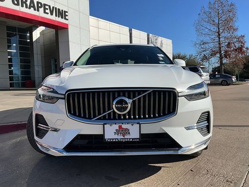 Used 2022 Volvo XC60 B5 Inscription w/ Advanced Package image 4