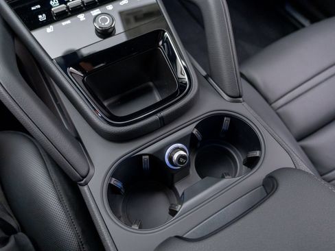 New 2026 Porsche Cayenne AWD/4WD image 27