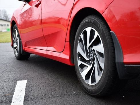 Used 2019 Honda Civic LX image 10