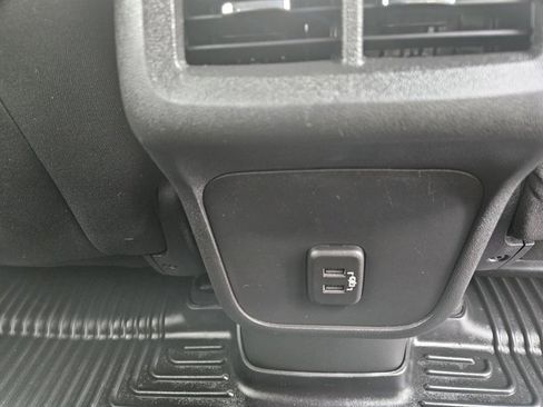 Certified 2020 Chevrolet Equinox LS w/ LS Convenience Package image 14