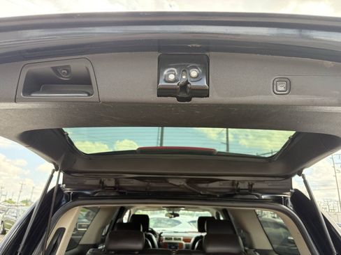 Used 2010 Chevrolet Suburban LTZ AWD/4WD image 13