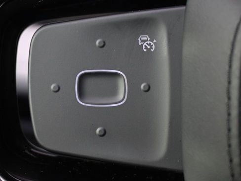 New 2026 Lincoln Nautilus Reserve AWD/4WD image 33