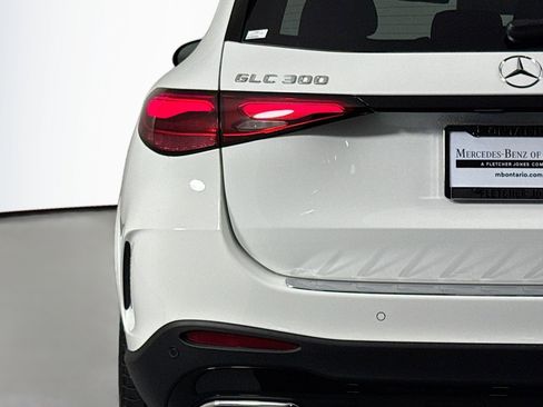 New 2026 Mercedes-Benz GLC 300 image 14