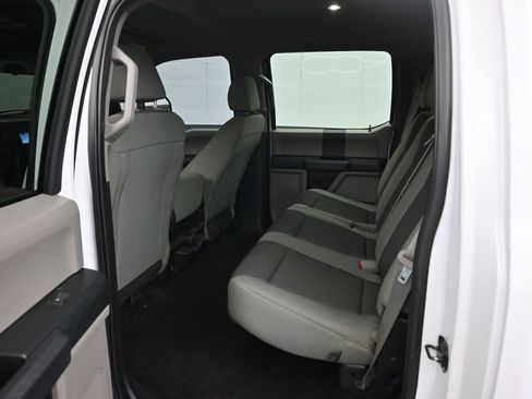 Used 2019 Ford F150 XL w/ Equipment Group 101A Mid AWD/4WD image 10