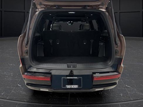 Used 2024 Hyundai Santa Fe Calligraphy image 15