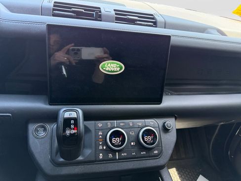 Used 2024 Land Rover Defender 130 Outbound AWD/4WD image 17