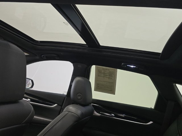 Used 2024 Cadillac XT5 Premium Luxury AWD/4WD image 24