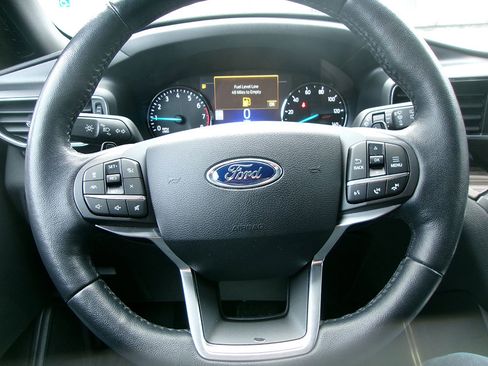 Used 2020 Ford Explorer Limited image 20