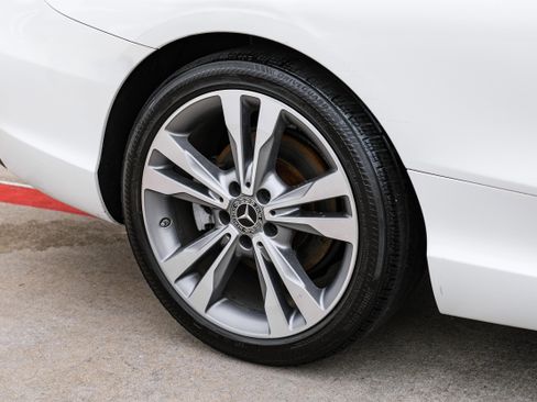 Used 2018 Mercedes-Benz C 300 Cabriolet image 45