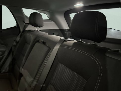 Used 2024 GMC Terrain SLE image 24