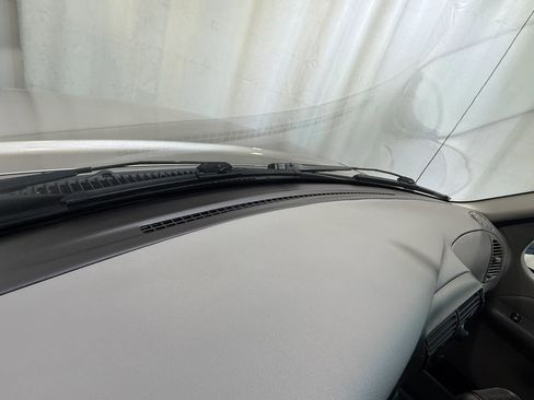 Used 2003 Ford Explorer Sport Trac XLT image 41