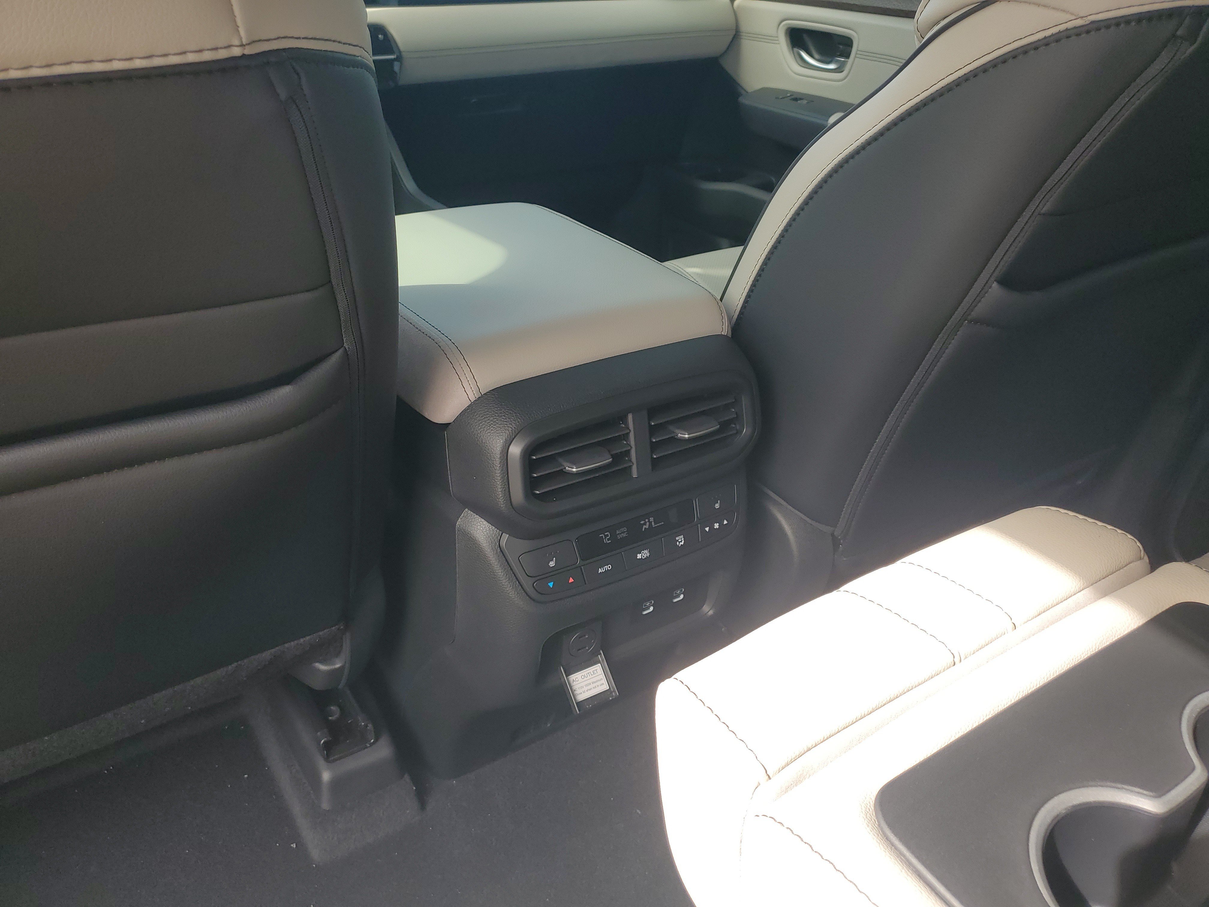 New 2026 Honda Pilot Elite image 14