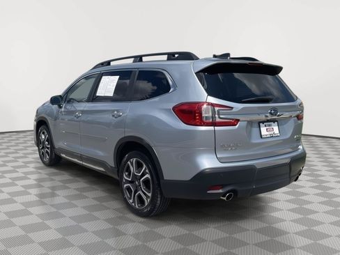 Used 2023 Subaru Ascent Limited w/ Technology Package AWD/4WD image 11
