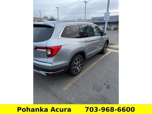 Used 2020 Honda Pilot Touring image 2