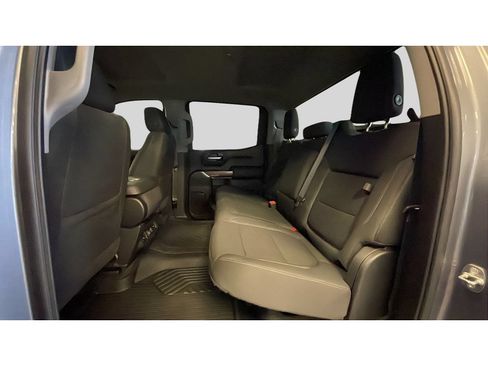 Used 2021 Chevrolet Silverado 1500 RST AWD/4WD image 15