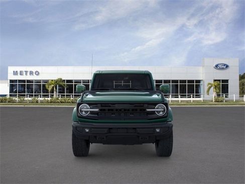 New 2025 Ford Bronco Outer Banks image 6