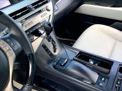 Used 2015 Lexus RX 450h FWD image 16
