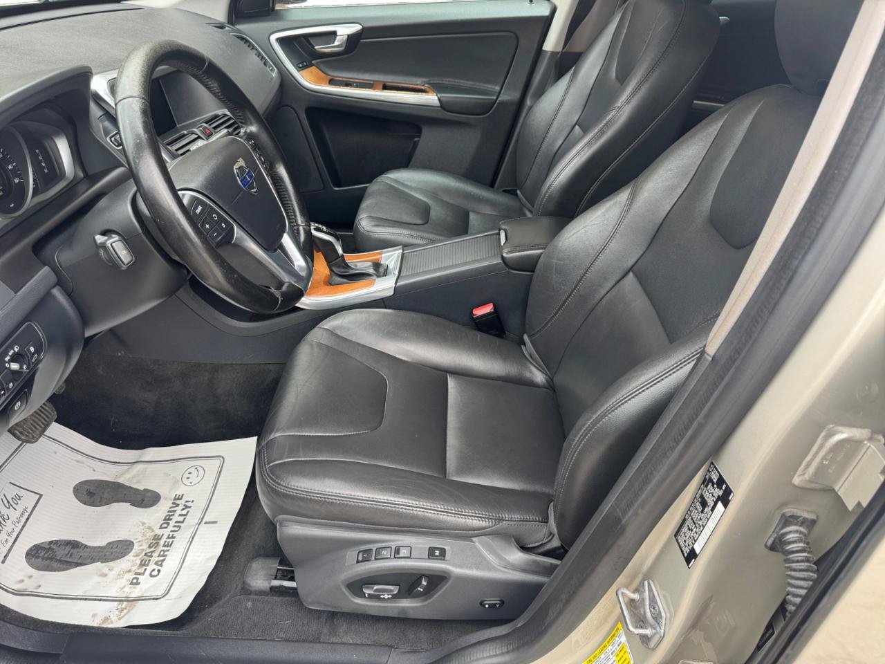 Used 2017 Volvo XC60 T5 Inscription AWD/4WD image 5