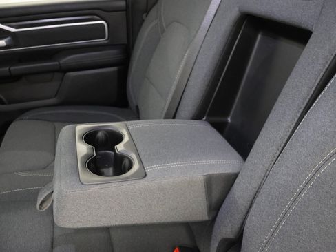 Used 2022 RAM 1500 Big Horn AWD/4WD image 36