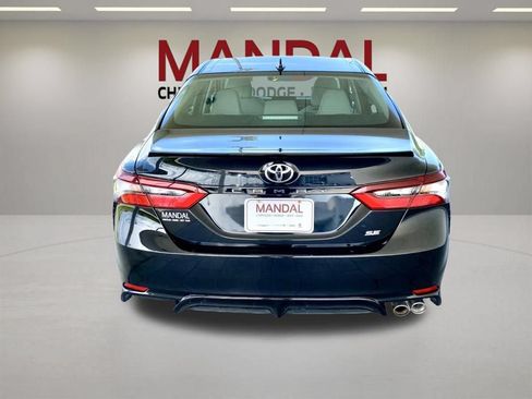 Used 2023 Toyota Camry SE FWD image 7