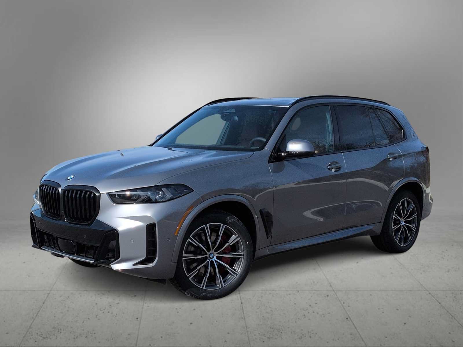 Used 2026 BMW X5 xDrive40i w/ M Sport Package AWD/4WD image 1
