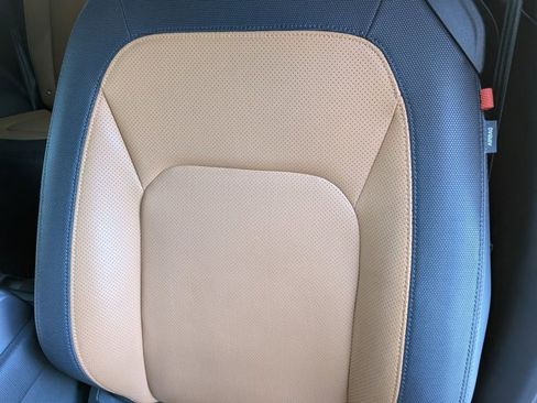 Certified 2024 Land Rover Defender 90 X-Dynamic SE image 14