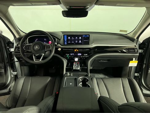 Used 2026 Acura MDX SH-AWD image 9
