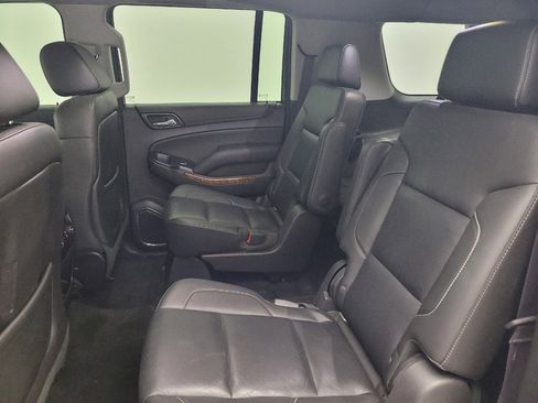 Used 2015 Chevrolet Suburban LTZ image 18