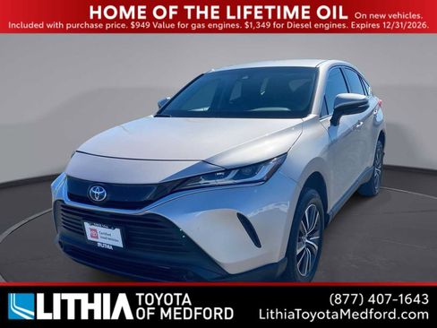 Certified 2024 Toyota Venza LE AWD/4WD image 1