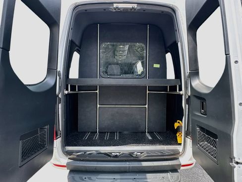 Used 2024 Mercedes-Benz Sprinter 3500 image 24