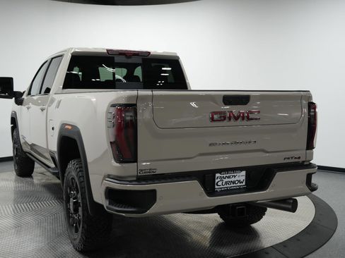New 2026 GMC Sierra 2500 AT4 w/ AT4 Premium Plus Package image 7
