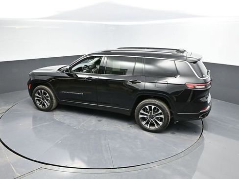 Used 2021 Jeep Grand Cherokee L Overland w/ Luxury Tech Group IV image 48