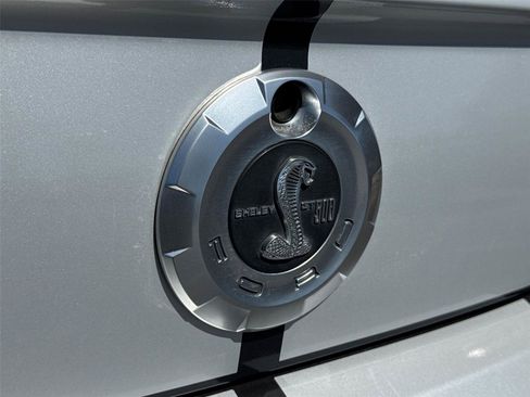 Used 2008 Ford Mustang Shelby GT500 RWD image 12