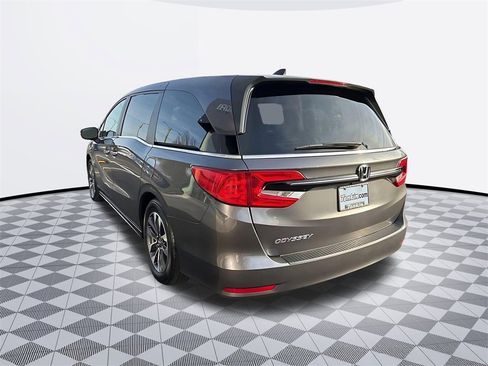 Used 2024 Honda Odyssey EX-L image 5