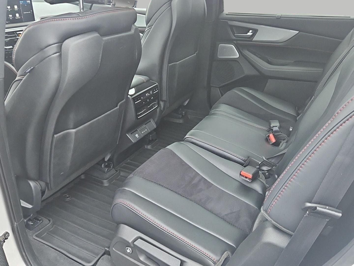 Used 2026 Acura MDX A-Spec AWD/4WD image 15