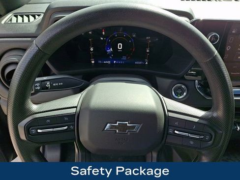 Used 2023 Chevrolet Colorado Trail Boss w/ Advanced Trailering Package AWD/4WD image 4