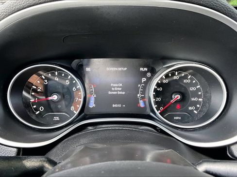 Used 2019 Jeep Compass Latitude AWD/4WD image 13