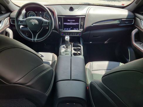 Used 2024 Maserati Levante Modena Ultima AWD/4WD image 4