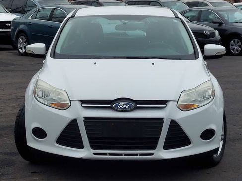 Used 2013 Ford Focus SE image 2