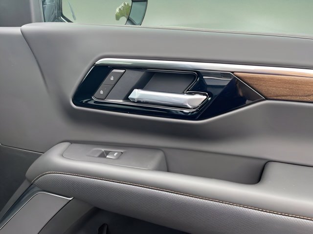 New 2026 Chevrolet Tahoe High Country AWD/4WD image 37