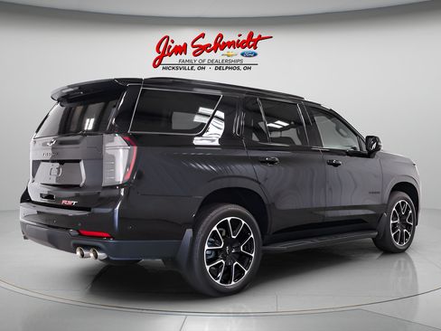 Used 2026 Chevrolet Tahoe RST w/ Comfort Package AWD/4WD image 6