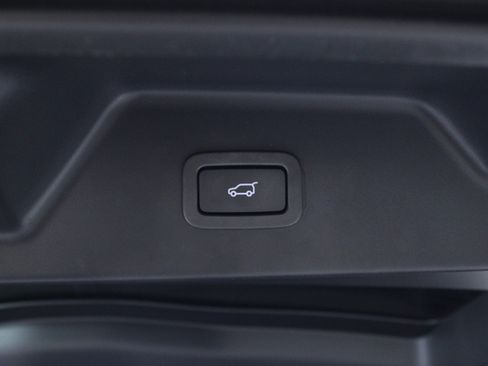 Used 2021 Land Rover Range Rover SV Autobiography Dynamic image 13