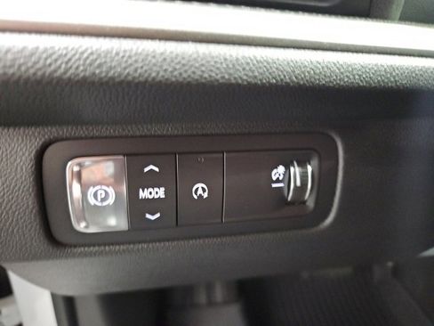 New 2026 Chevrolet Traverse LT image 19