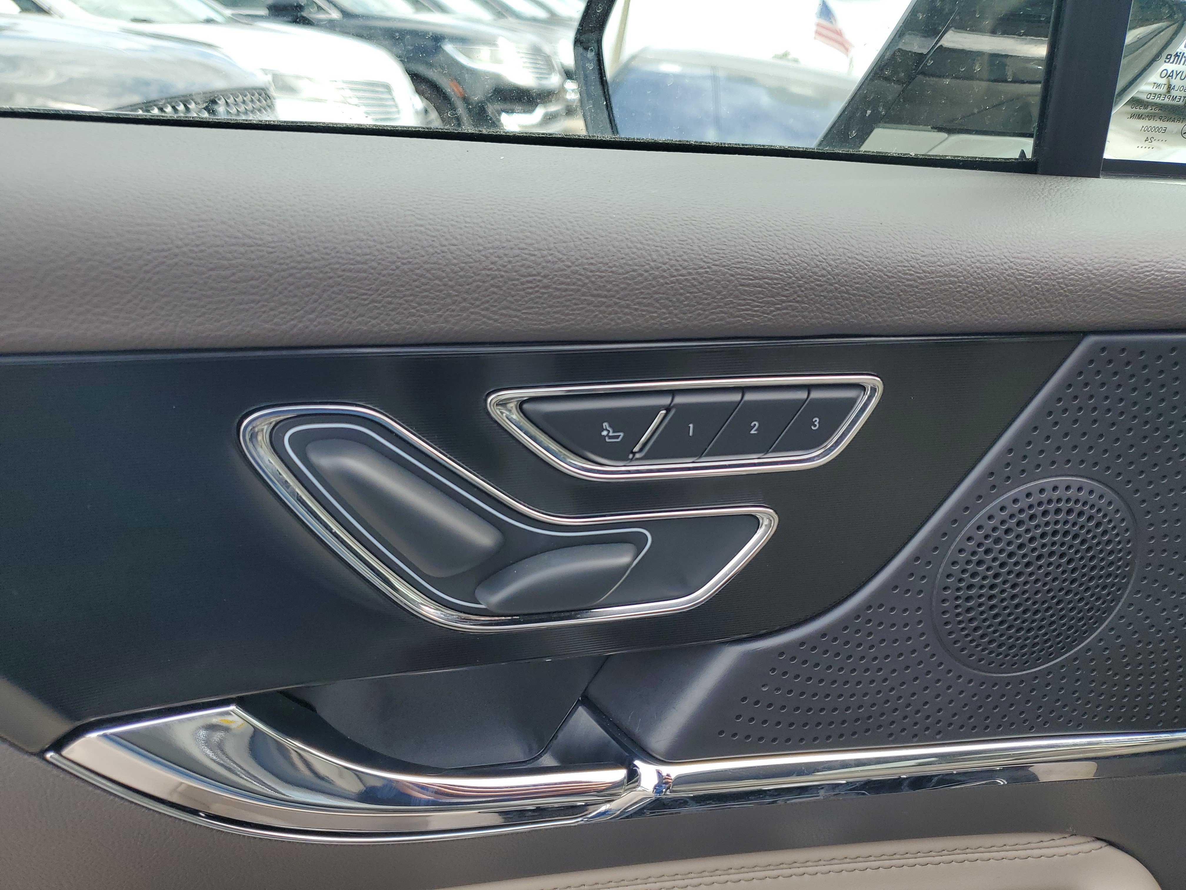 Used 2024 Lincoln Corsair FWD image 16