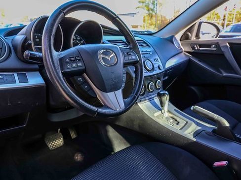Used 2013 MAZDA MAZDA3 i Touring image 7