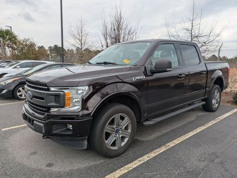 Used 2019 Ford F150 XLT w/ Equipment Group 302A Luxury image 4
