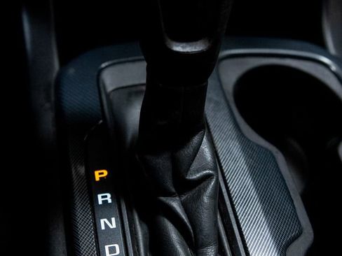 Used 2015 Chevrolet Colorado Z71 image 28