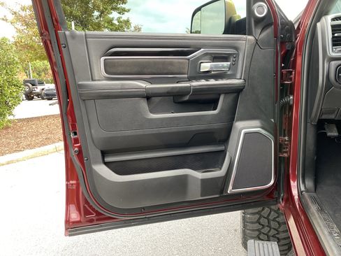 Used 2021 RAM 3500 Laramie image 23