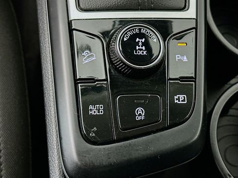 Used 2024 Kia Sportage LX image 24