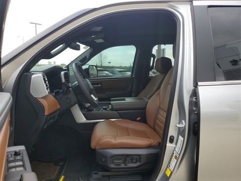 Used 2025 Toyota Tundra 1794 Edition image 10